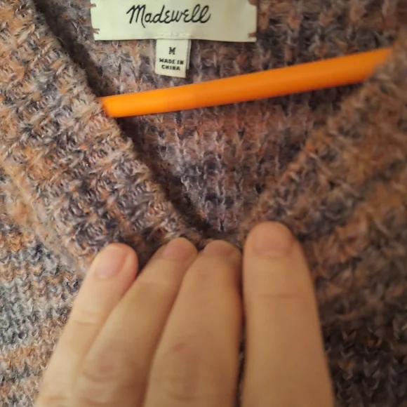 Madewell Puff Sleeve Pink Sweater,  Size M EUC - Picture 3 of 3